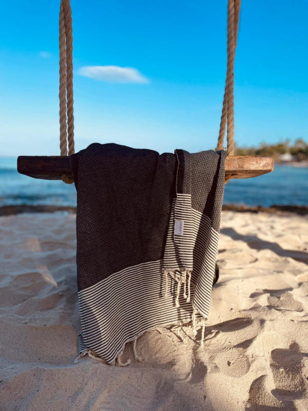 Hamamdoek Wafel - Zwart met ecru streepjes - 100x200cm