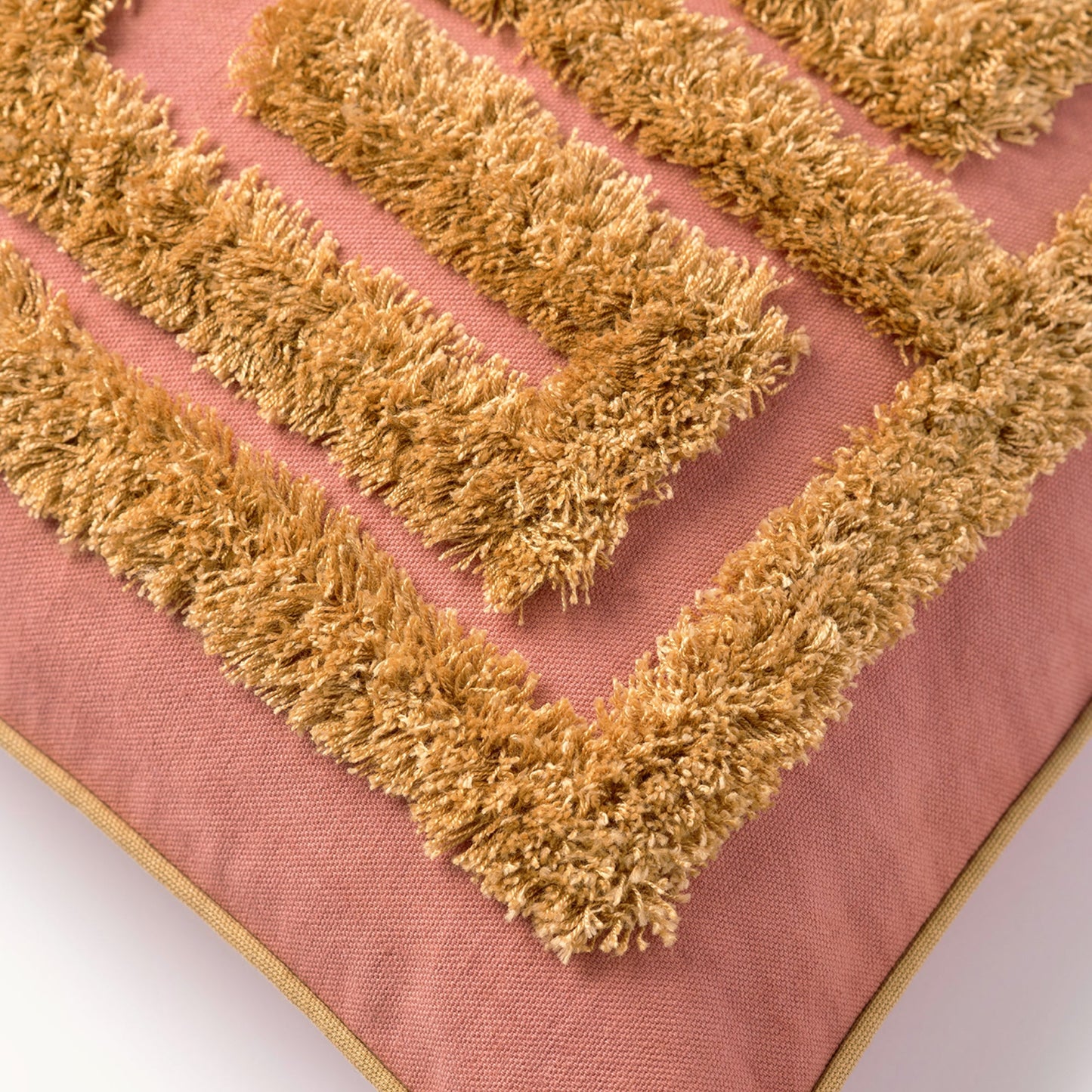 Cushion Cleo Blush & Raffia