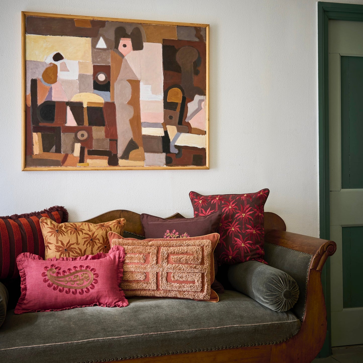 Cushion Jackie Chocolate & Coral