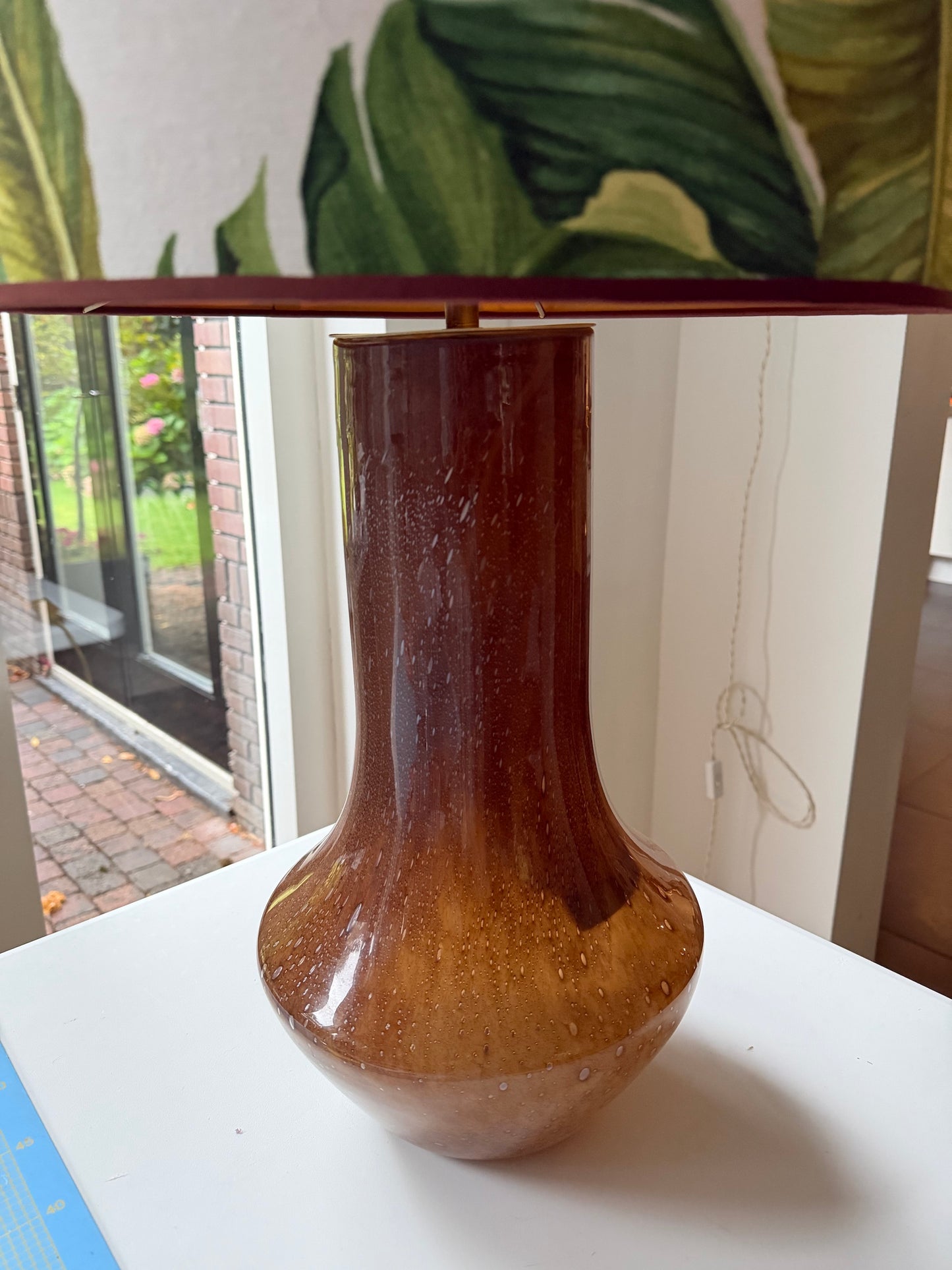 lampenvoet bruin glas handgeblazen / H 42 cm